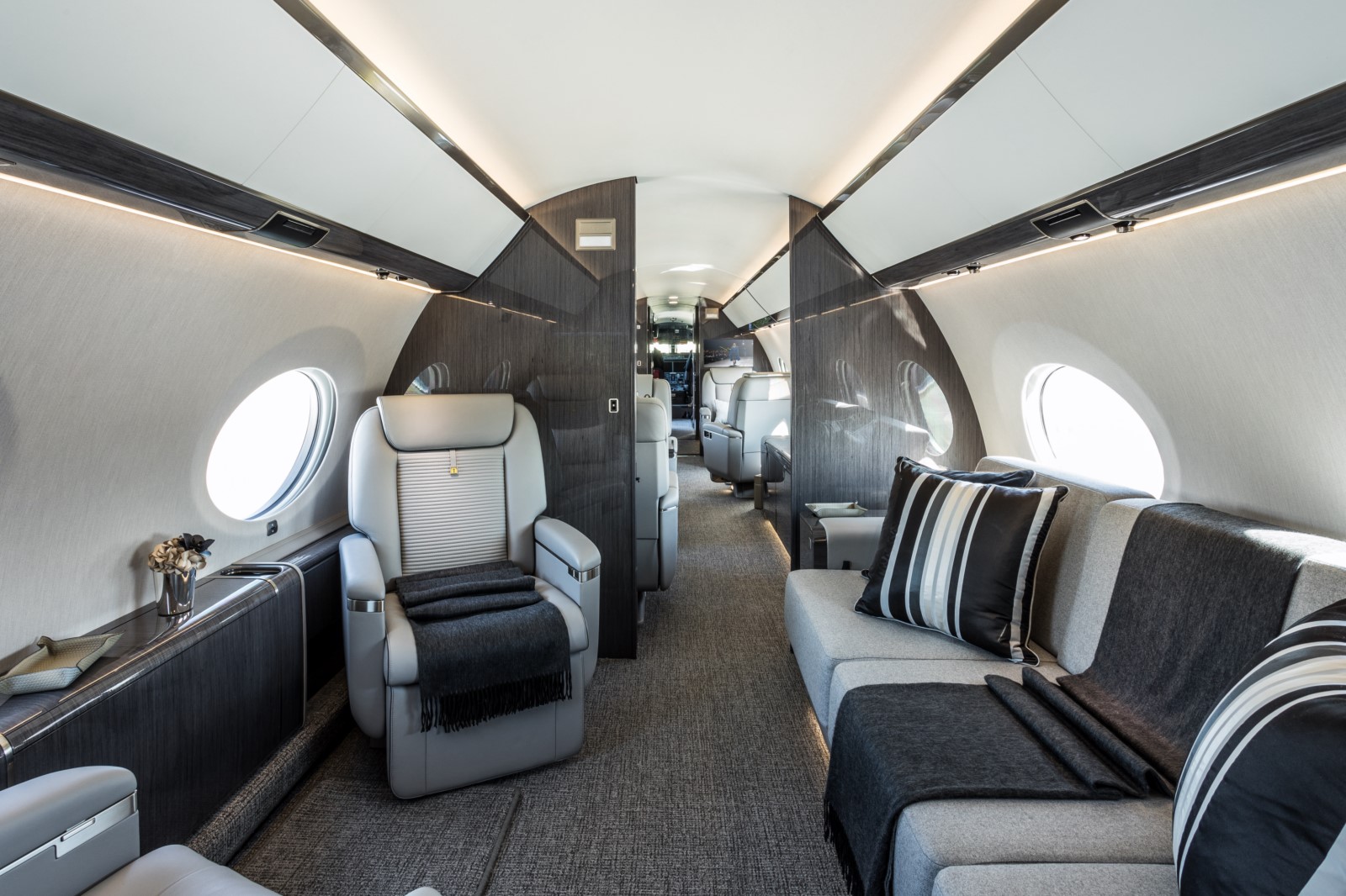 GULFSTREAM 650ER | Private Jet | Global Jet